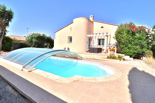 Villa Pia 4 faces 5 pièce(s) 115 m2 avec piscine sur un terrain de 670m²
