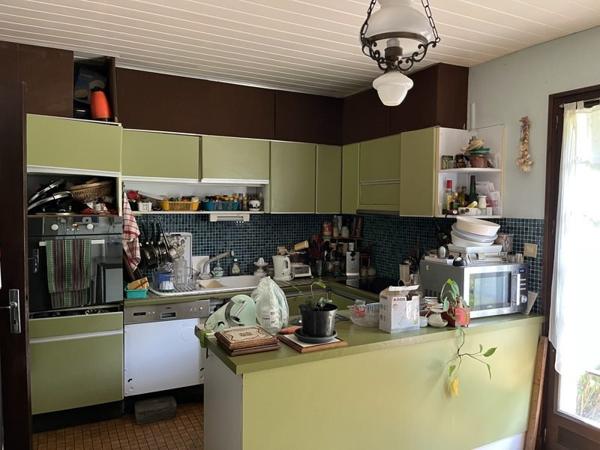 Maison à vendre |  Saint-Viance |  7 pièces | 150 m²