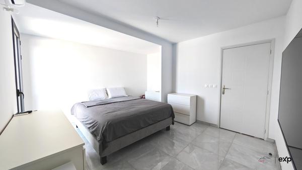 Appartement 3 pièces avec terrasse au centre ville de Saint-Pierre