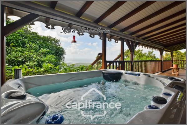 A vendre – Le Diamant - Villa P5 – 105m2 avec vue mer, spa et jardin tropical 826m2 – Martinique (972)