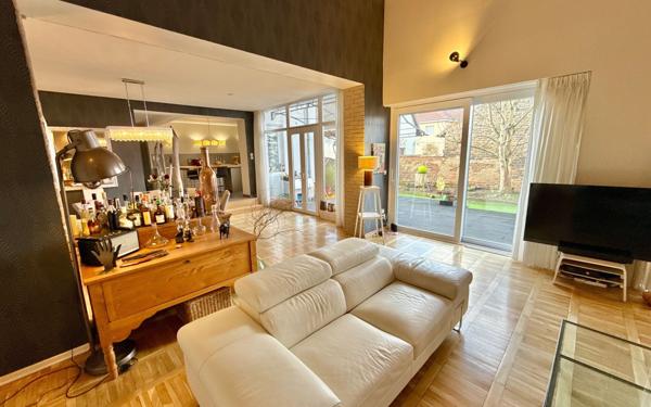 Maison à vendre    7 pièces • 182 m2 Reichstett