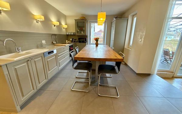 Maison à vendre    7 pièces • 182 m2 Reichstett