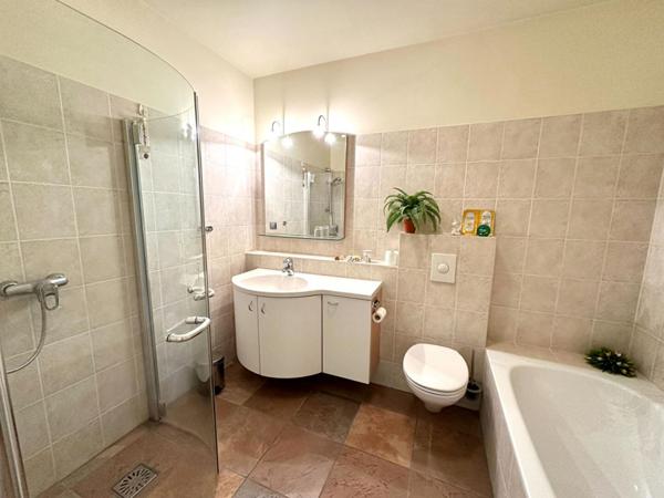 MAISON 6 CHAMBRES