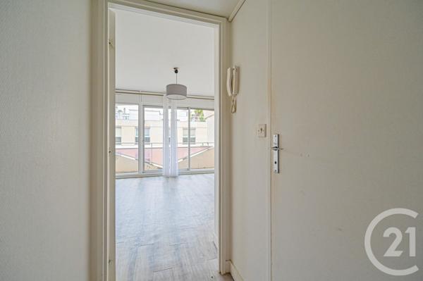 Appartement F1 à vendre  1 pièce - 23,83 m2 PARIS - 75015