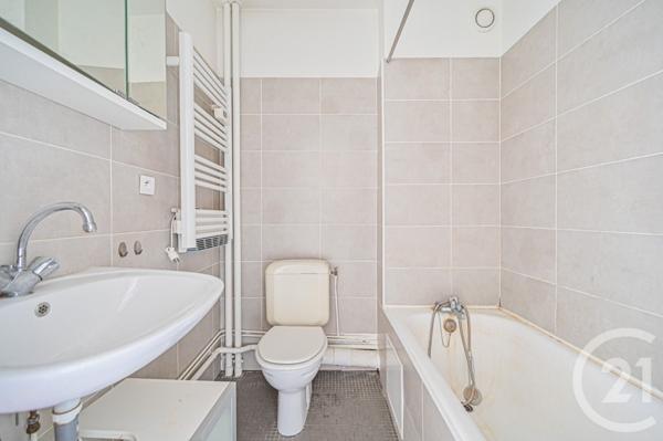 Appartement F1 à vendre  1 pièce - 23,83 m2 PARIS - 75015