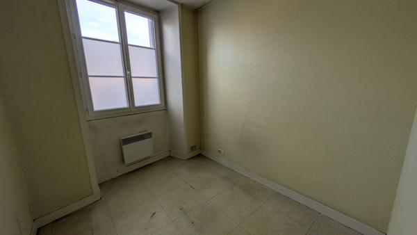 Appartement 7 pièces à vendre Rochefort - 17300 / Réf: 3337