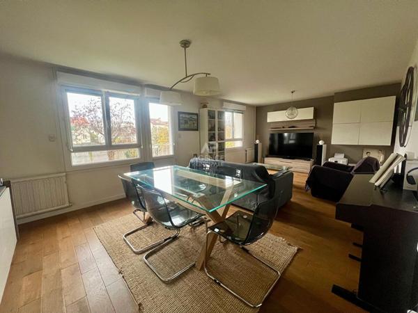 Appartement Houilles 5 pièces 84.06m² €367 000 ** - Référence 900