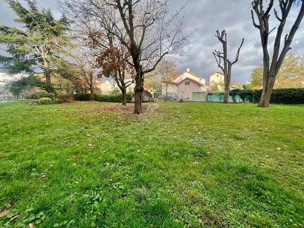 Appartement Houilles 5 pièces 84.06m² €367 000 ** - Référence 900