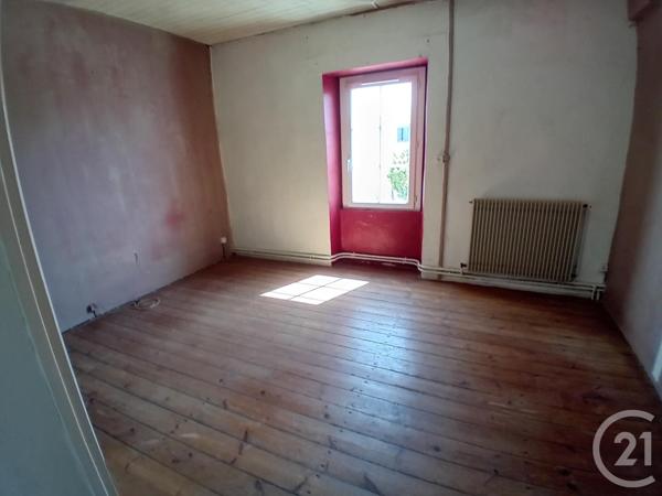 Maison à vendre  6 pièces - 130,57 m2 PUILBOREAU - 17