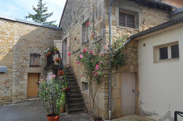 Dpt Jura (39), à vendre BEAUFORT maison P5 avec studio indépendant