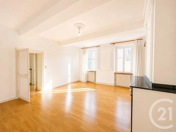 Maison à vendre  8 pièces - 205 m 2   ARTHES  - 81