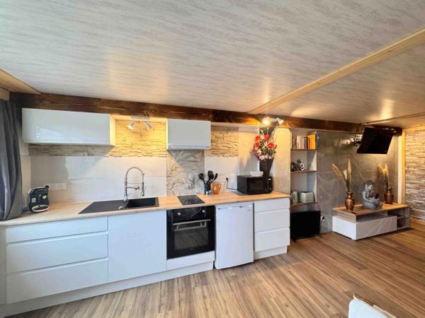 Studio 37 m² LARAGNE MONTEGLIN (05)