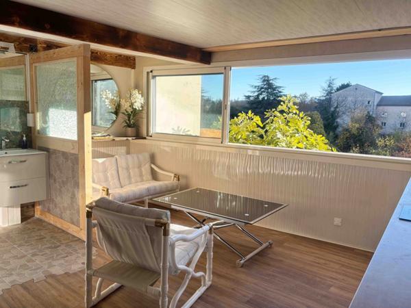 Studio 37 m² LARAGNE MONTEGLIN (05)