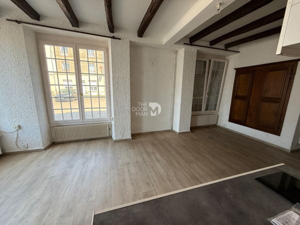 Maison - Vendu - 80 m² - FAYL-BILLOT | The Door Man