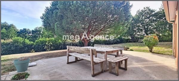Maison à Bressuire, 79300 - 8 pièces 130m²