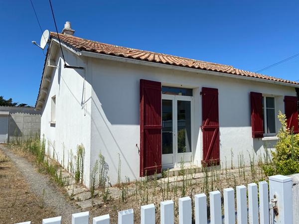 Maison coeur de Sion sur l'Océan 2 ch et garage à 400 m de la plage, du marché et des commerces