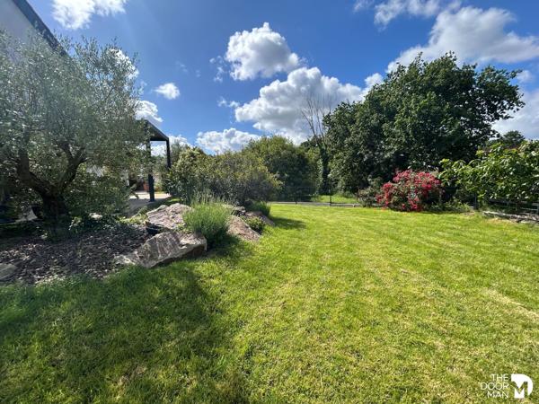 Maison - À vendre - 146 m² - SAINTE PAZANNE | The Door Man