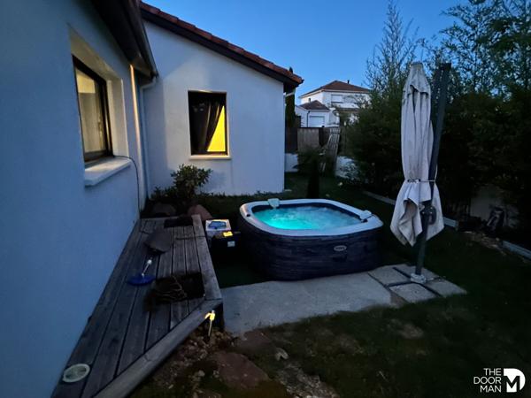 Maison - À vendre - 146 m² - SAINTE PAZANNE | The Door Man