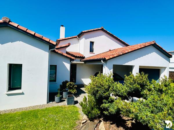 Maison - À vendre - 146 m² - SAINTE PAZANNE | The Door Man