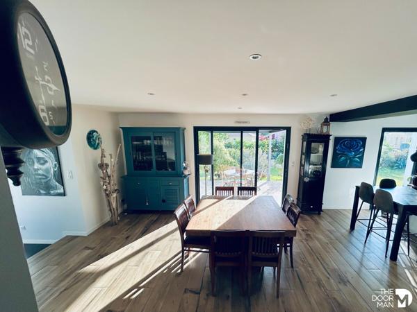 Maison - À vendre - 146 m² - SAINTE PAZANNE | The Door Man