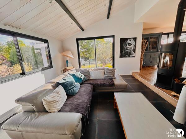 Maison - À vendre - 146 m² - SAINTE PAZANNE | The Door Man