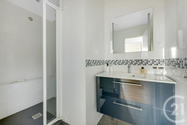 Appartement F6 à vendre  6 pièces - 141,49 m2 VERRIERES LE BUISSON - 91