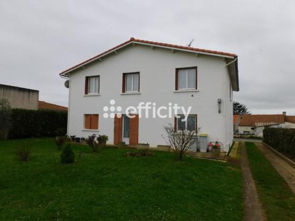 Maison 8 pièces - 216 m² Exclusivité efficity