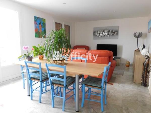 Maison 8 pièces - 216 m² Exclusivité efficity