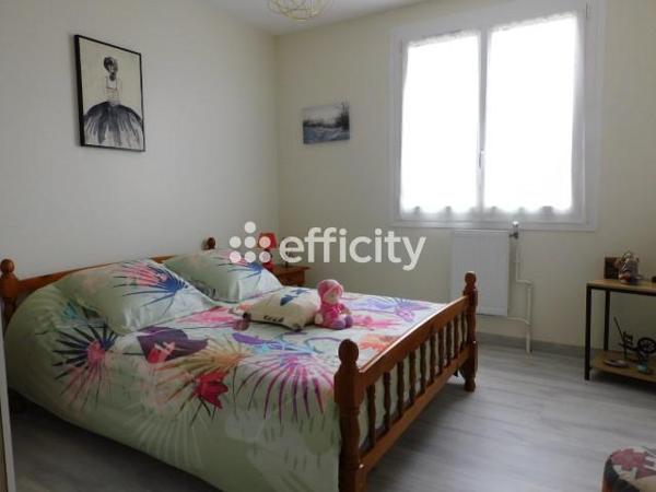 Maison 8 pièces - 216 m² Exclusivité efficity