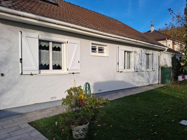 Maison à vendre à Chamouilley en Haute-Marne (52410), ref : JO/1028