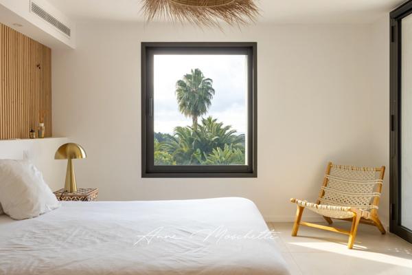 Propriété de Luxe et de Prestige - Golf de Frégate - 450 m2 - 5 suites parentales - vu mer panoramique