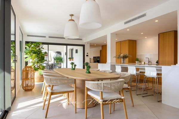 Propriété de Luxe et de Prestige - Golf de Frégate - 450 m2 - 5 suites parentales - vu mer panoramique