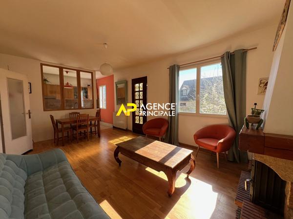 Argenteuil Orgemont maison 7 pièce(s) , 6 chambres, 15 minutes à pied de la gare €396 000 ** - Référence 4539