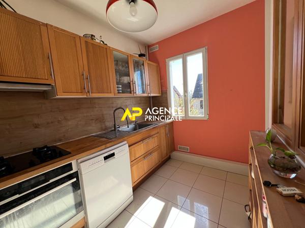 Argenteuil Orgemont maison 7 pièce(s) , 6 chambres, 15 minutes à pied de la gare €396 000 ** - Référence 4539