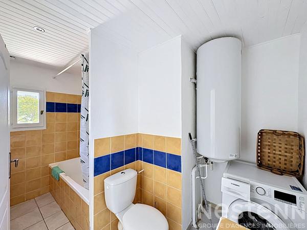 Saint-Maximin-la-Sainte-Baume : appartement 2 pièces à louer, lumineux et bien situé