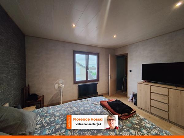 🏡 Charmante maison mitoyenne rénovée avec goût – aucun travaux à prévoir ! Saint-Vallier 71