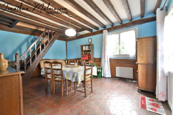 🏡 Charmante maison normande – 4 pièces – 102 m² – Terrain 1 224 m² – Proche Breteuil (3 km)