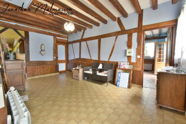 🏡 Charmante maison normande – 4 pièces – 102 m² – Terrain 1 224 m² – Proche Breteuil (3 km)