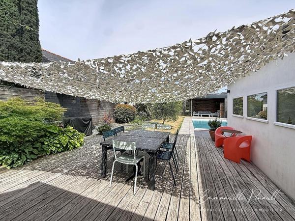 Sarzeau centre · Propriété de caractère, jardin clos et piscine