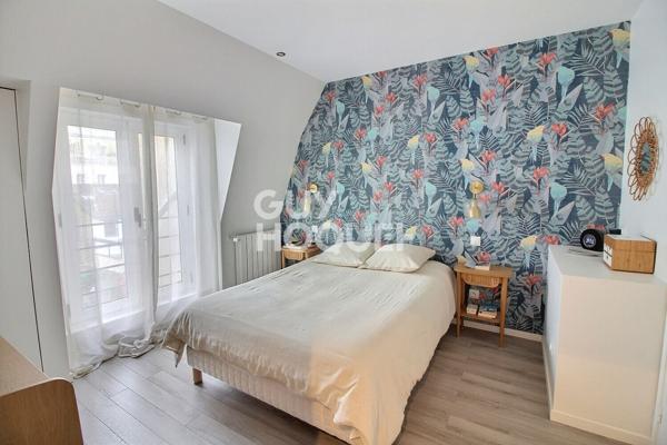 Maison d'Exception à Vendre à Puteaux - 6 Pièces, 4 Chambres, 1 350 000 