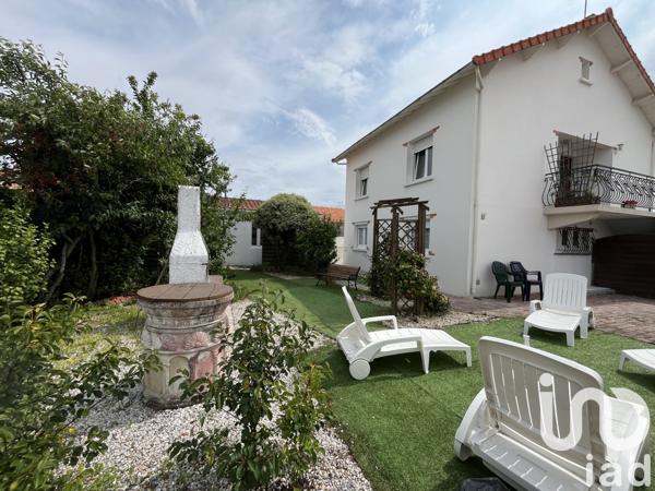 Maison à vendre 6 pièces 143 m² Barbâtre