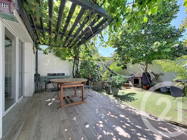 Maison à vendre  5 pièces - 113,18 m 2   CLAPIERS  - 34