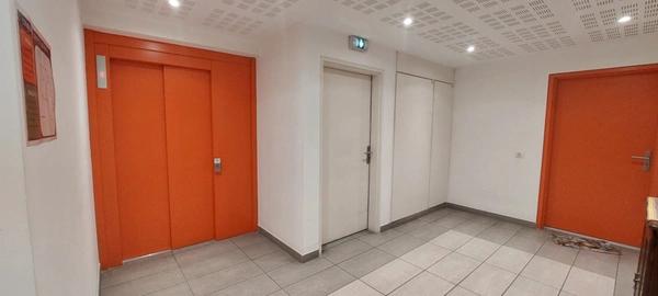 🏡 [COUP DE COEUR À AUBAGNE] – T2 52 m² - L’art de vivre entre confort, modernité et douceur provençale.