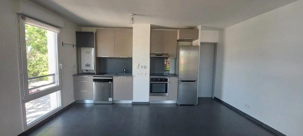 🏡 [COUP DE COEUR À AUBAGNE] – T2 52 m² - L’art de vivre entre confort, modernité et douceur provençale.