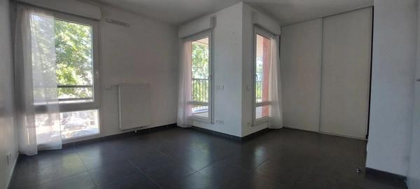 🏡 [COUP DE COEUR À AUBAGNE] – T2 52 m² - L’art de vivre entre confort, modernité et douceur provençale.