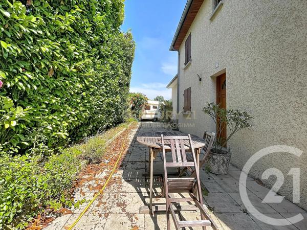 Maison à vendre  6 pièces - 157 m 2   L ISLE D ABEAU  - 38