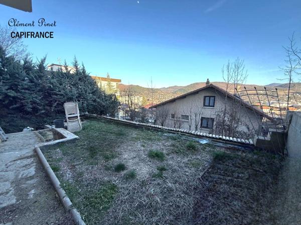 Maison avec fort potentiel à Gap Sud – 156 m², jardin, garage et vue dégagée