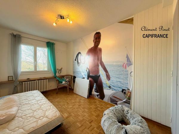 Maison avec fort potentiel à Gap Sud – 156 m², jardin, garage et vue dégagée