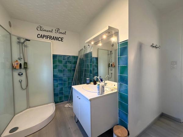 Maison avec fort potentiel à Gap Sud – 156 m², jardin, garage et vue dégagée