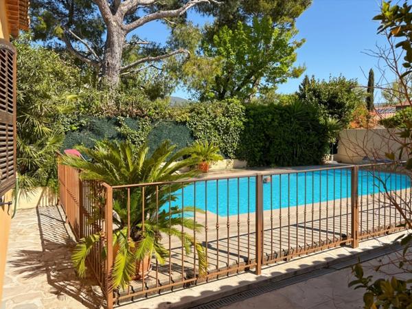 Propriété provençale de caractère avec piscine, dépendance et prestations haut de gamme Marseille 13e – Château-Gombert